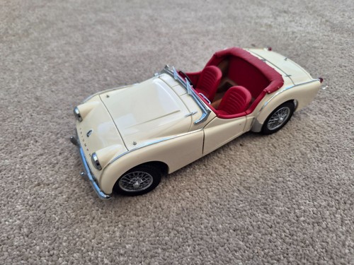 Kyosho classic white - 1/18,
