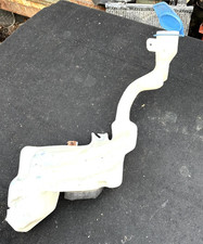 VW Beetle Windscreen Washer