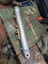Yamaha rd350lc 4l0 fork leg - yamaha,
