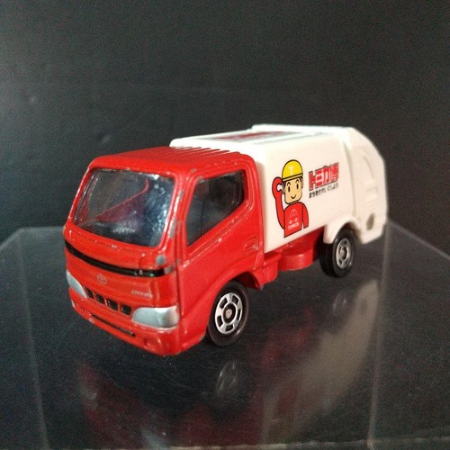 Tomica toyota dyna - toyota,