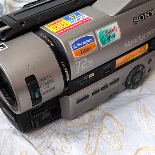 Sony handycam video8 hi8 - sony,