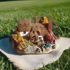 VINTAGE! LILLIPUT LANE COTTAGES - ORCHARD FARM COTTAGE BOXED/DEED 