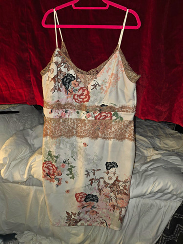 Next dress size - 22, body