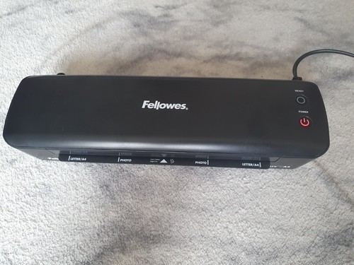 Fellowes laminator very - laminator,