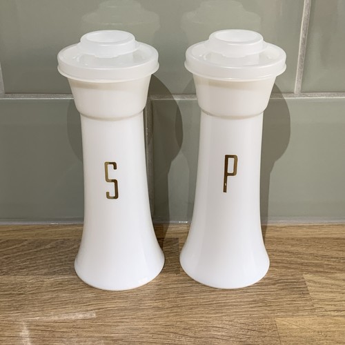 Vintage tupperware salt - vintage,