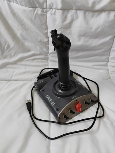 Saitek av8r usb joystick - usb, pc