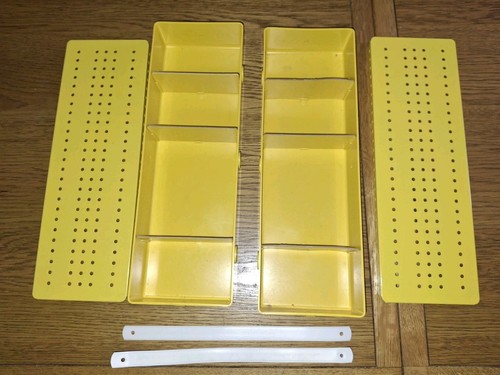 Meccano yellow plastic - yellow,