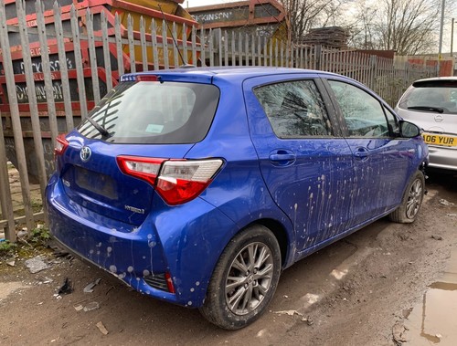 Toyota yaris hybrid - toyota,