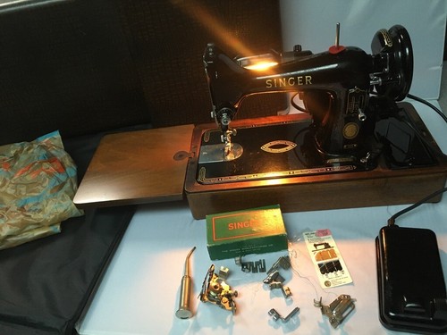 Singer 99k sewing machine - 99k, in