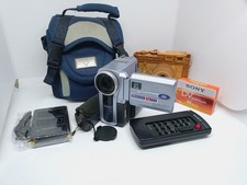 Sony DCR-PC9E Digital Video Camcorder MiniDV Handycam Bundle Tape,Case, Battery,