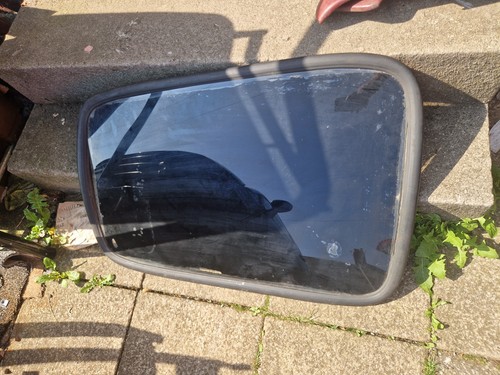 Van rear side window mk7 - or,