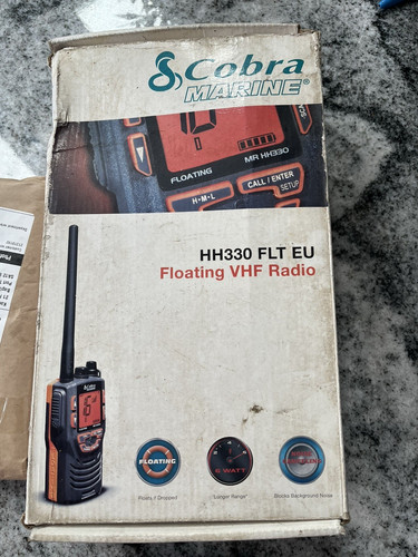 Cobra hh330 flt floating - mr,