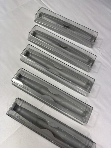 Empty parker pen - empty, display