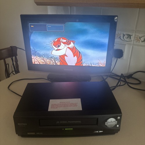 Matsui 1210 vhs vcr player - vhs,