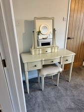 Laura Ashley Bedroom Furniture