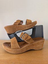 Russell And Bromley Aquatala