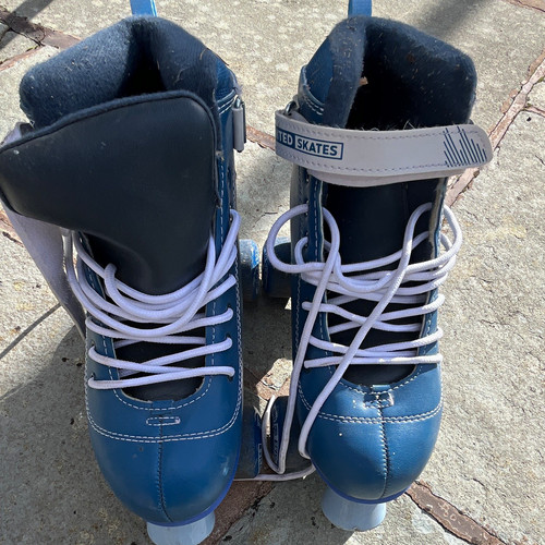 United skates blue - united,