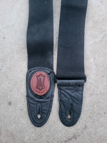 Levys leather guitar - guitar, strap