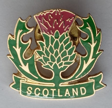 Scotland Scottish Thistle Travel Souvenir Enamel Pin Badge.    PB6-1129