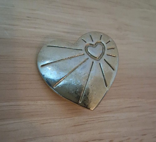 Variety club gold - variety, badge