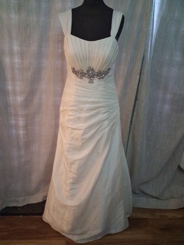 Wedding dress size ivory - dress,