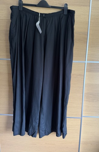 Next size petite - 20, black