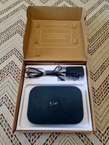Original boxed sky hub - q,