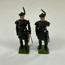 A Pair Of Vintage Britains