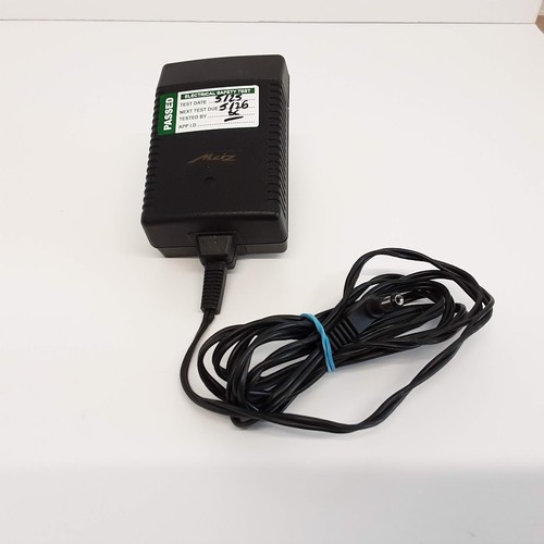 Metz 960 mains adaptor - ac/dc,