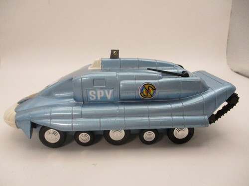 Dinky toys 104 - toys, scarlet