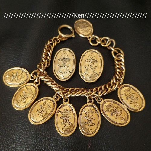 Chanel bracelet bangle - bracelet,