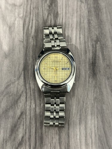 Citizen men watch - men's, great