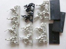 warmaster chaos marauder cavalry - 3 bases metal oop