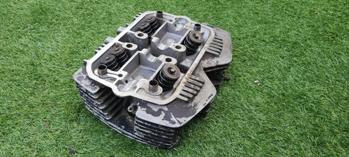 Honda cb250n cylinder head - cylinder,