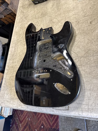 Unbranded strat guitar body - guitar,