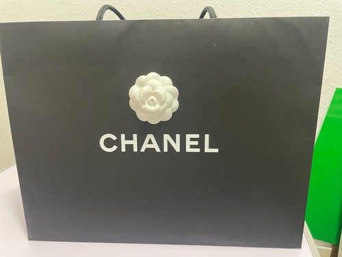 Authentic chanel large - authentic,