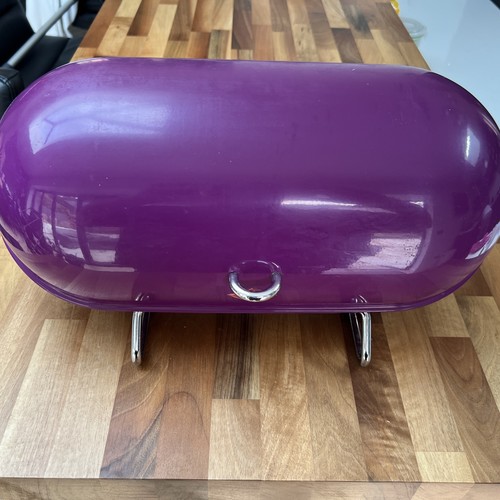 Wesco bread bin - bread,
