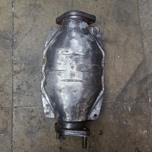 Genuine catalytic convertor - genuine,