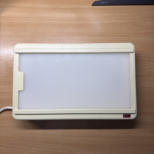 Dental ray backlit wall - x-ray,