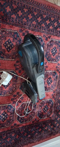 Black decker hand vacuum - +,