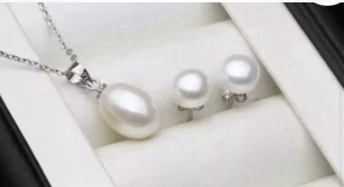 Real freshwater pearl pendant - pearl,