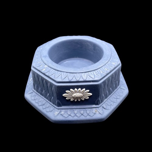 Wedgewood blue jasperware tea - blue,