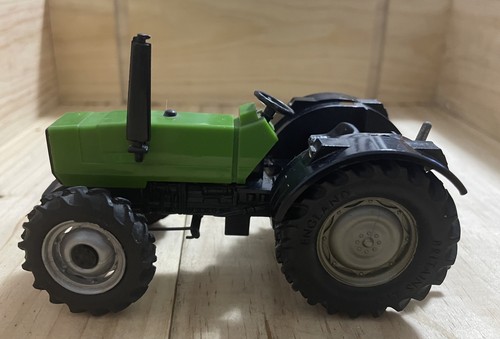 Britains 9526 scale deutz - 9526,