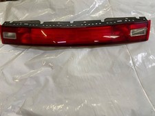 993 Porsche genuine rear bumper centre reflector light