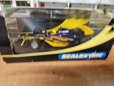 Scalextric C2606 Dallara Indy