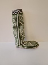 HANDMADE MUKLUK SLIPPER SOCKS - UNISEX - SUEDE LEATHER SOLES - Size M