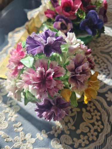 Fine bone china crown - bone,
