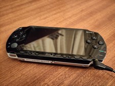 Sony PSP 1001 - With Charger, 4GB Memory Stick and original Japanese Region Box