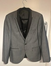 Ventuno 21 38 inch chest suit