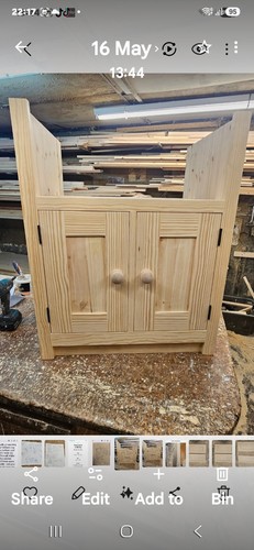 Pitch pine front belfast sink